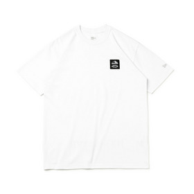 SS P TEE HIGH FIVE WOVEN LABEL