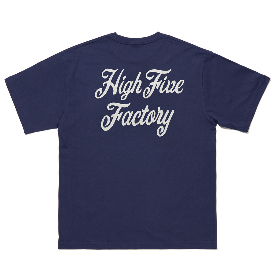HFF BACK SCRIPT TEE | HIGH FIVE FACTORY（ハイ ファイブ ファクトリー）