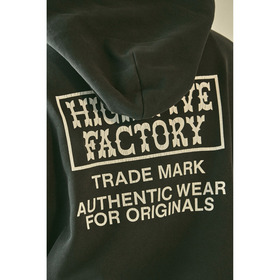 AUTHENTIC BOX LOGO PARKA 詳細画像